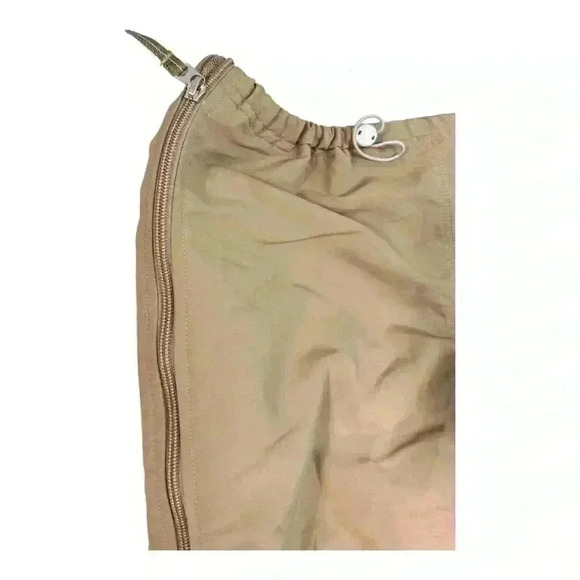 Nike Nylon Lightweight Training Pants - Picture 3 of 8